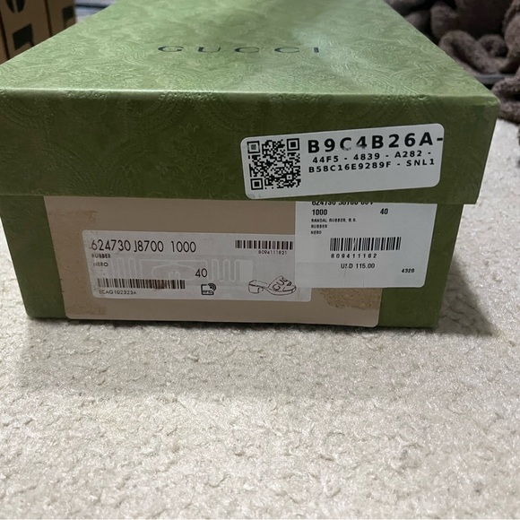 Gucci Sandals - Picture 7 of 11